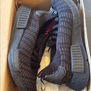 Adidas NMD R1 Knit Sneakers